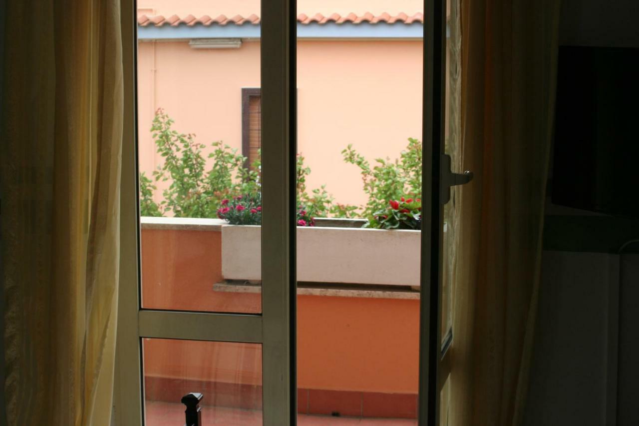 I Villini Affittacamere Φιουμιτσίνο Εξωτερικό φωτογραφία